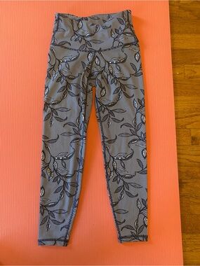 Old navy leggings